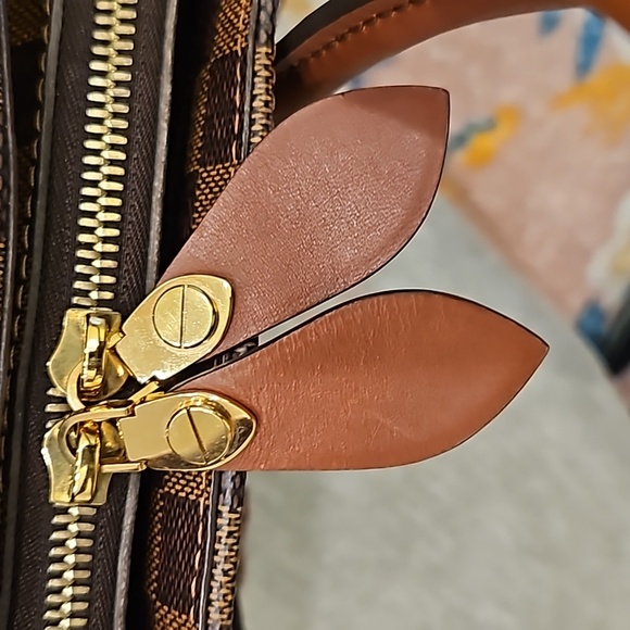 Louis Vuitton Damier Ebene Ascot - Picture 16 of 16